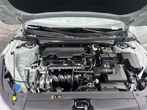 Used 2025 Kia K4 LXS image 30