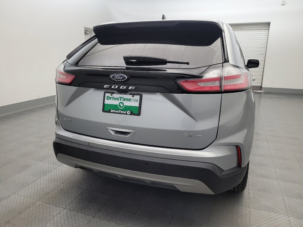 Used 2021 Ford Edge SEL AWD/4WD image 9