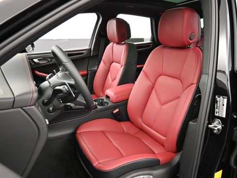 New 2026 Porsche Macan S AWD/4WD image 5