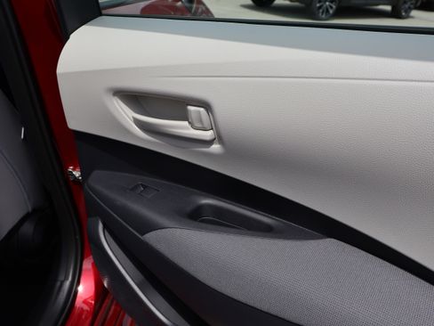 Used 2024 Toyota Corolla LE FWD image 15
