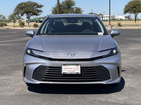 New 2026 Toyota Camry LE image 2