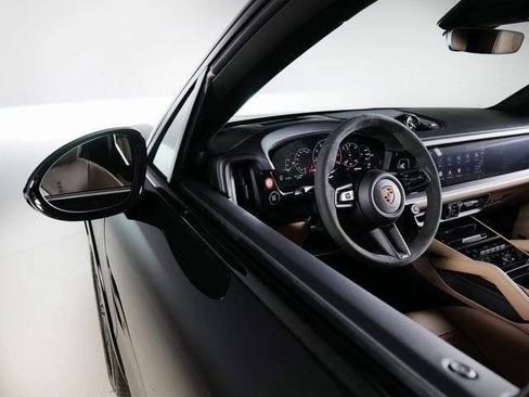New 2026 Porsche Cayenne GTS AWD/4WD image 26