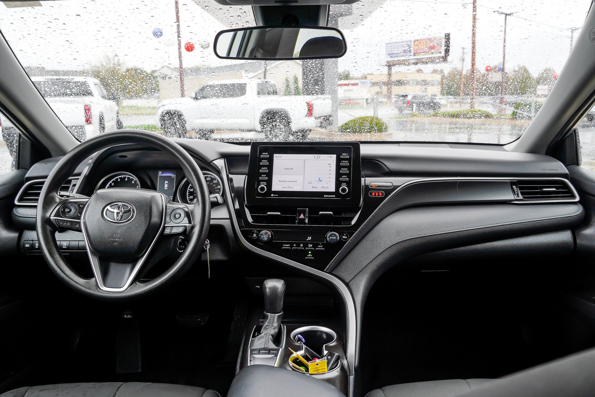 Used 2023 Toyota Camry LE FWD image 29