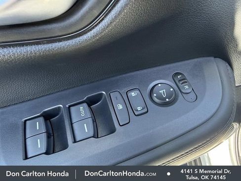 New 2026 Honda HR-V LX image 11