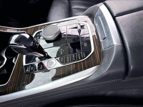 Used 2020 BMW X7 xDrive40i w/ Premium Package AWD/4WD image 19