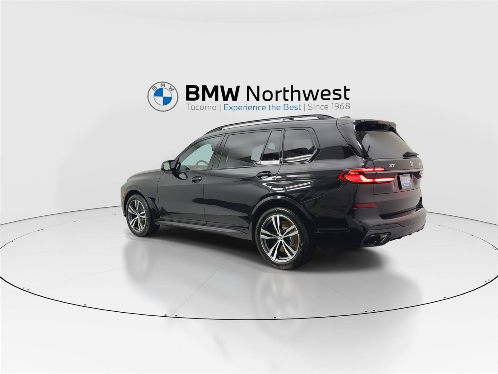 New 2026 BMW X7 M60i AWD/4WD image 12