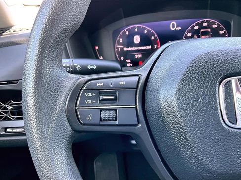 Used 2025 Honda Accord LX image 23