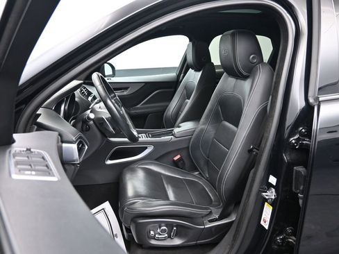 Used 2020 Jaguar F-PACE S image 24