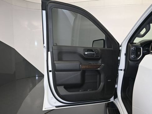 Used 2020 GMC Sierra 1500 Denali w/ Denali Ultimate Package AWD/4WD image 10