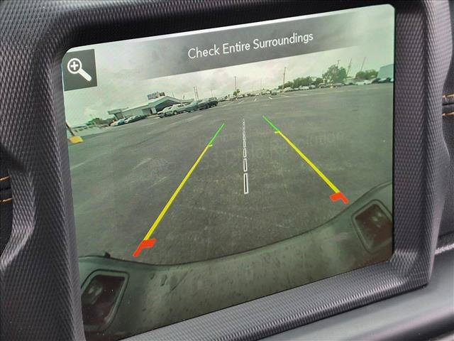 Used 2022 Jeep Gladiator Overland AWD/4WD image 12