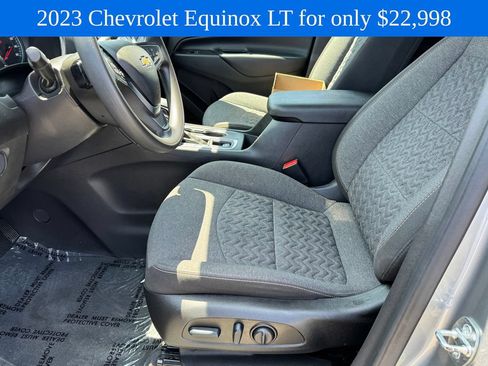 Used 2023 Chevrolet Equinox LT AWD/4WD image 12