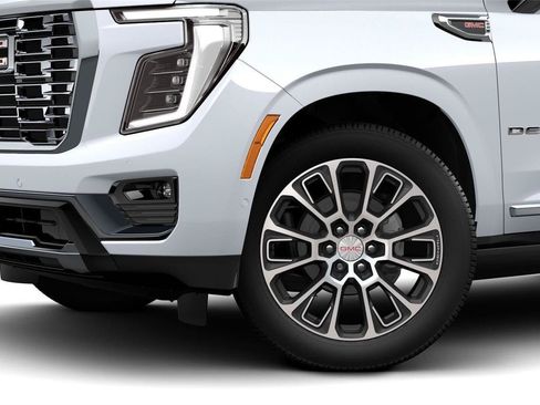 Used 2026 GMC Yukon Denali w/ Denali Reserve Package AWD/4WD image 78