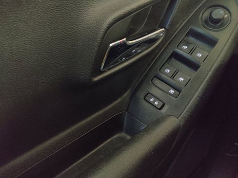 Used 2020 Chevrolet Trax LT image 27