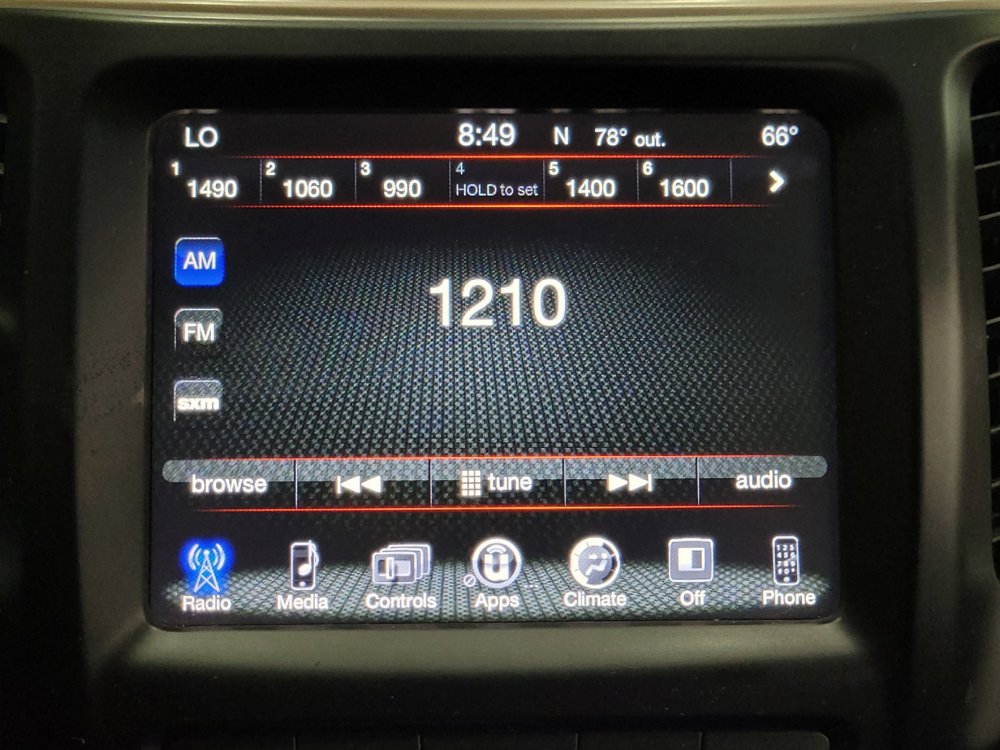 Used 2014 Jeep Cherokee Latitude w/ Comfort/Convenience Group AWD/4WD image 25