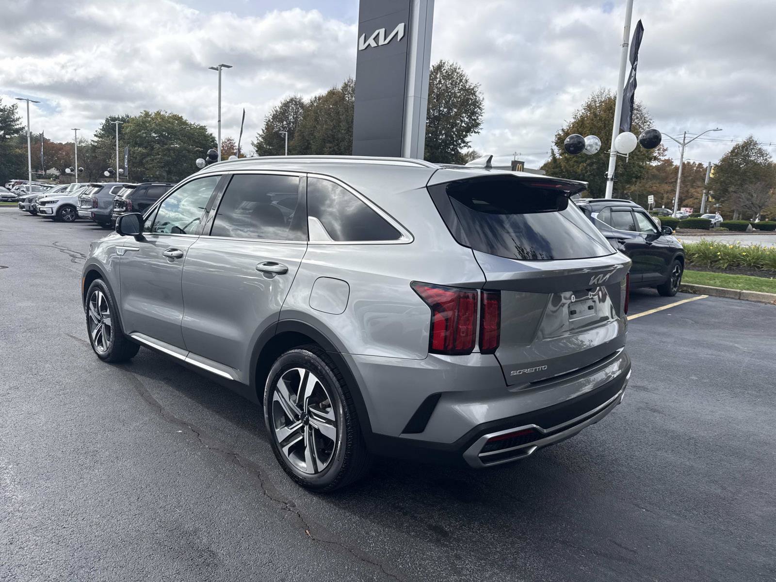 Used 2023 Kia Sorento SX Prestige AWD/4WD image 3