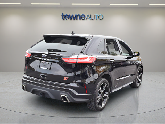 Used 2022 Ford Edge ST w/ Equipment Group 401A AWD/4WD image 4