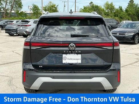 New 2026 Volkswagen Tiguan SE FWD image 4