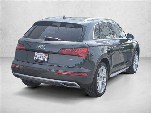 Used 2018 Audi Q5 2.0T Premium Plus w/ Premium Plus Package AWD/4WD image 5