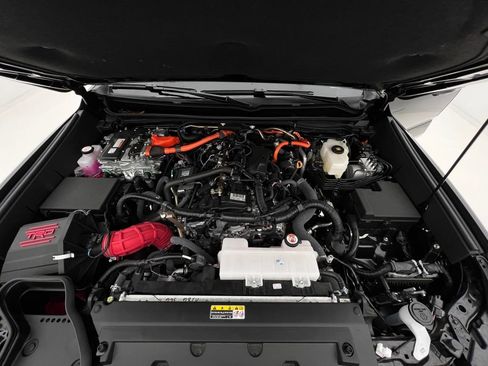 Used 2025 Toyota Tacoma TRD Pro w/ Tow Tech Package image 39