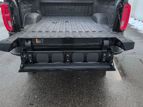 Used 2023 GMC Sierra 2500 AT4 w/ Gooseneck/5TH Wheel Package image 21