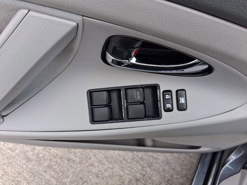 Used 2007 Toyota Camry LE image 28