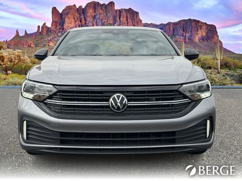 Used 2022 Volkswagen Jetta Sport w/ IQ.Drive Package image 6