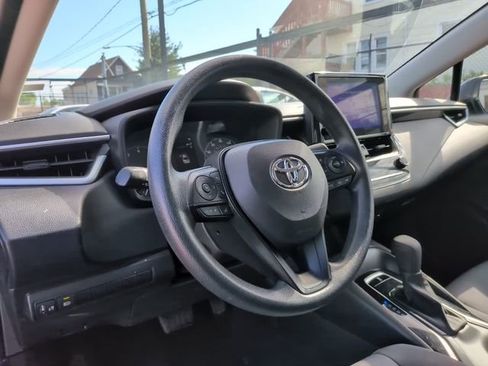 Certified 2024 Toyota Corolla LE FWD image 20