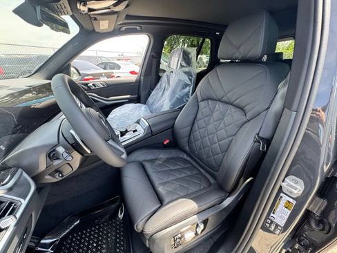 New 2026 BMW X5 xDrive40i w/ M Sport Package AWD/4WD image 6