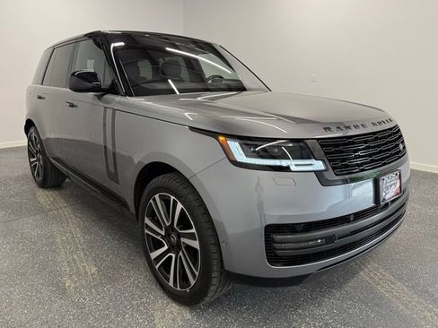 Used 2023 Land Rover Range Rover SE AWD/4WD image 12