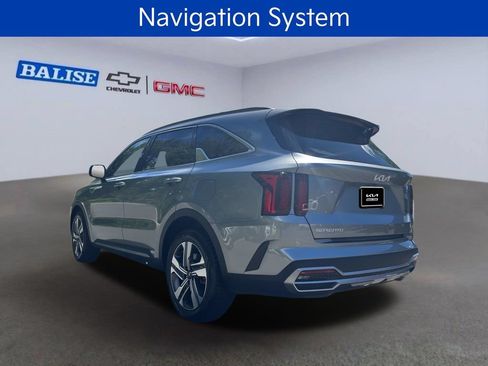 Used 2023 Kia Sorento EX AWD/4WD image 7