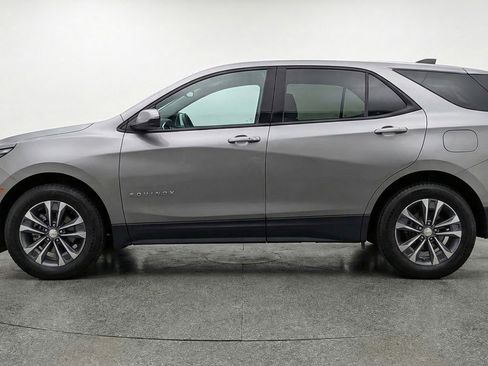 Used 2025 Chevrolet Equinox LT FWD image 5