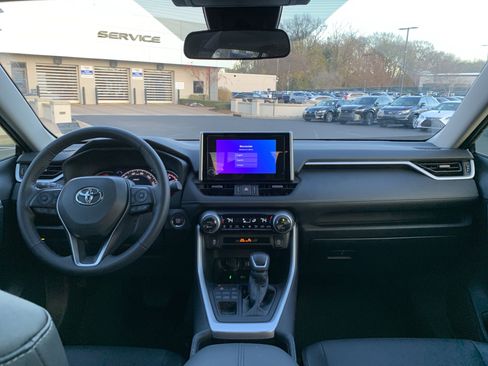 Used 2024 Toyota RAV4 XLE Premium image 30
