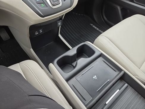 New 2026 Honda Odyssey EX-L image 24