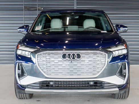 Certified 2024 Audi Q4 e-tron Premium image 13