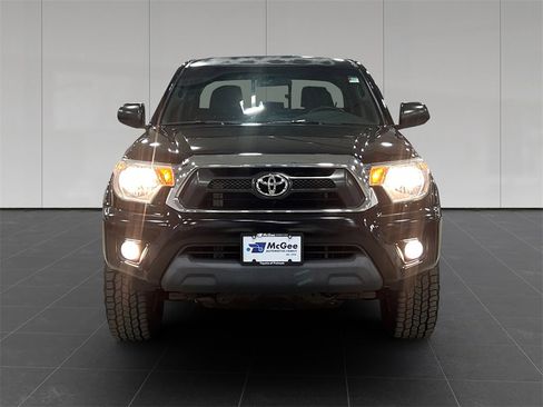 Used 2014 Toyota Tacoma 4x4 Double Cab image 8