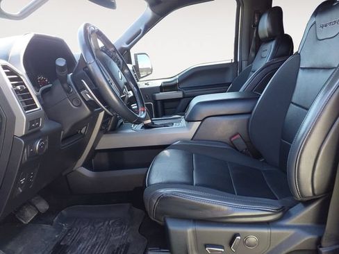 Used 2019 Ford F150 Raptor w/ Equipment Group 802A Luxury AWD/4WD image 15