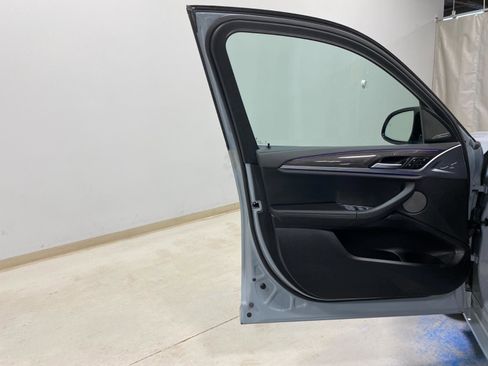 Used 2023 BMW X3 M40i w/ Premium Package image 22