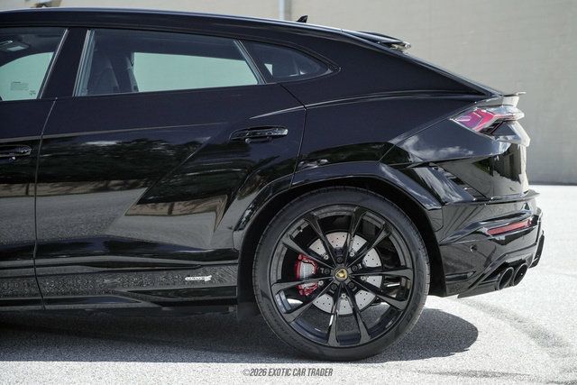 Used 2024 Lamborghini Urus S AWD/4WD image 5