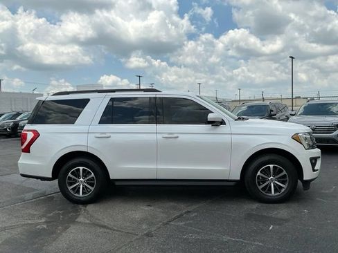 Used 2019 Ford Expedition XLT AWD/4WD image 2