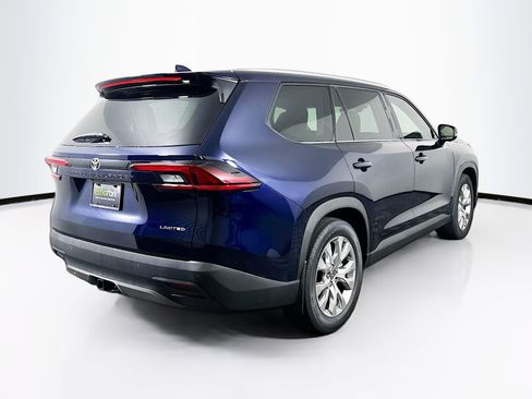 Used 2026 Toyota Grand Highlander FWD image 9