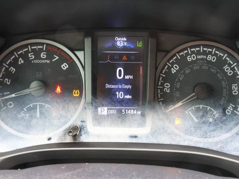 Used 2023 Toyota Tacoma TRD Off-Road AWD/4WD image 21