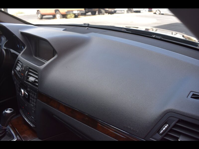 Used 2013 Mercedes-Benz E 350 Coupe image 35
