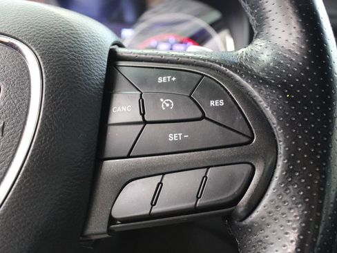 Used 2019 Dodge Charger Scat Pack RWD image 26