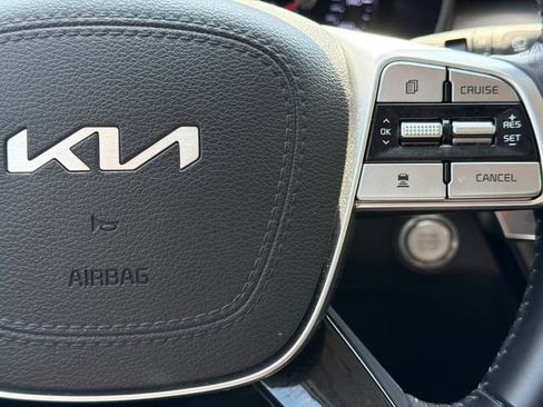 Used 2022 Kia Telluride EX w/ EX Premium Package FWD image 33
