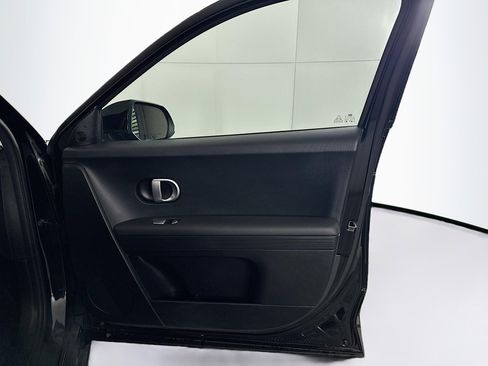 Used 2024 Hyundai Ioniq 5 SEL image 32
