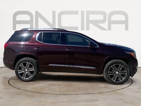Used 2017 GMC Acadia Denali w/ Technology Package image 11