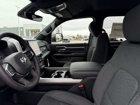 New 2026 RAM 1500 Big Horn w/ Night Edition image 9