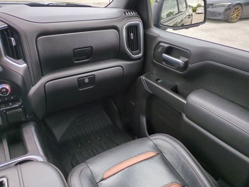 Used 2019 GMC Sierra 1500 AT4 w/ AT4 Premium Package image 16