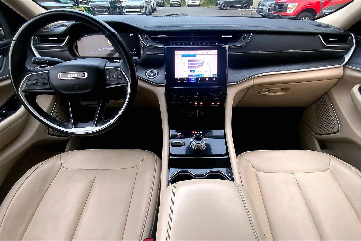 Used 2021 Jeep Grand Cherokee L Limited AWD/4WD image 17