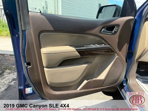 Used 2019 GMC Canyon SLE w/ Driver Alert Package AWD/4WD image 9